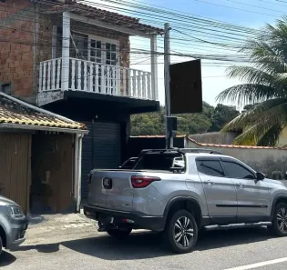 Casa com 1 Quarto à venda, 80m² no Bacaxá (Bacaxá), Saquarema
