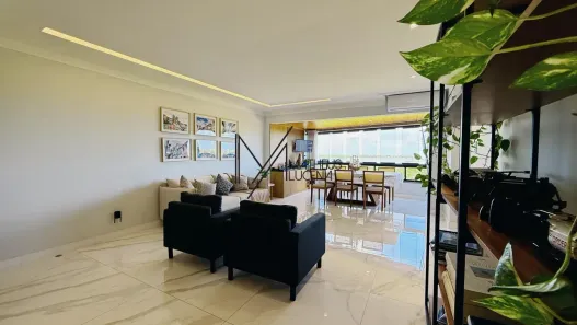 Apartamento com 4 Quartos à venda, 175m² no Treze de Julho, Aracaju