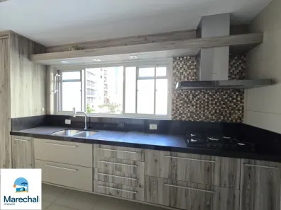 Apartamento com 3 Quartos para alugar, 146m² no Água Verde, Curitiba