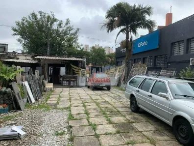 Lote/Terreno à venda, 780m² no Piraporinha, Diadema