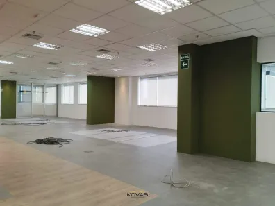 Sala Comercial com 1 Quarto para alugar, 229m² no Indianópolis, São Paulo
