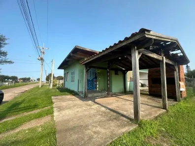 Casa com 6 Quartos à venda, 147m² no Marisul, Imbé
