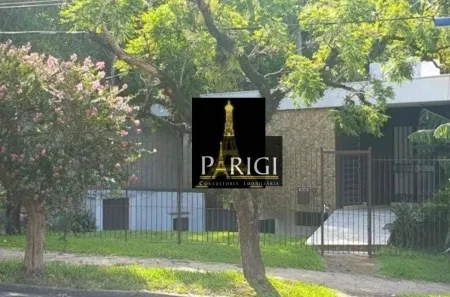 Imóvel Comercial para alugar, 377m² no Três Figueiras, Porto Alegre