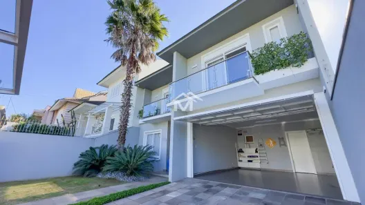 Casa com 3 Quartos à venda, 240m² no Estância Velha, Canoas