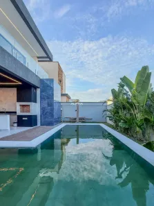 Casa de Condomínio com 4 Quartos à venda, 265m² no Cidade Alpha, Eusébio