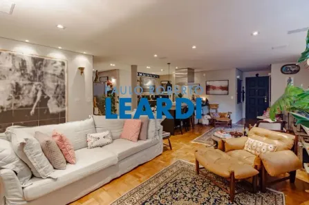 Apartamento com 2 Quartos à venda, 160m² no Cerqueira César, São Paulo