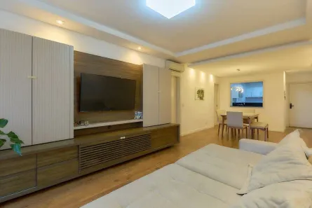 Apartamento com 3 Quartos à venda, 113m² no Mercês, Curitiba