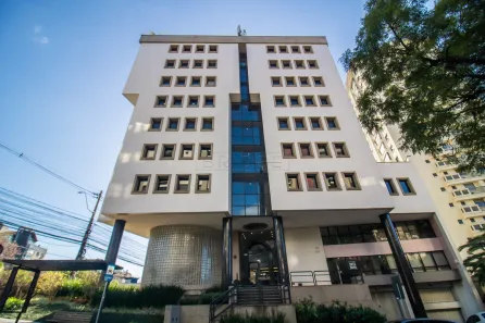 Ponto Comercial à venda, 164m² no Três Figueiras, Porto Alegre