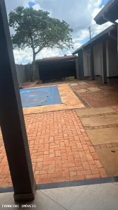 Fazenda/Sítio com 3 Quartos à venda, 250m² no Vale do Igapó, Bauru