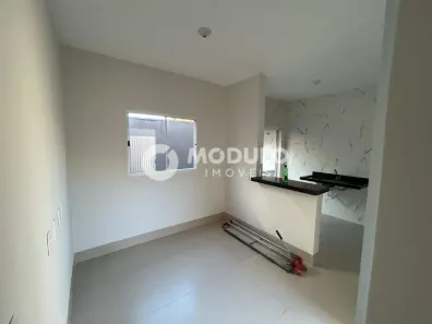 Casa com 2 Quartos à venda, 48m² no Morumbi, Uberlândia