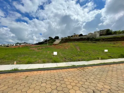 Lote/Terreno à venda, 300m² no Marilândia, Juiz de Fora