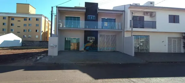 Sobrado com 2 Quartos à venda, 250m² no Esmeralda, Cascavel