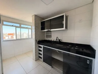 Apartamento com 2 Quartos para alugar, 99m² no Fernão Dias, Belo Horizonte