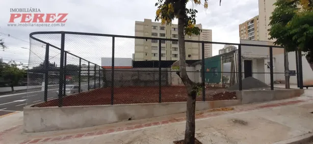 Imóvel Comercial para alugar, 244m² no Centro, Londrina