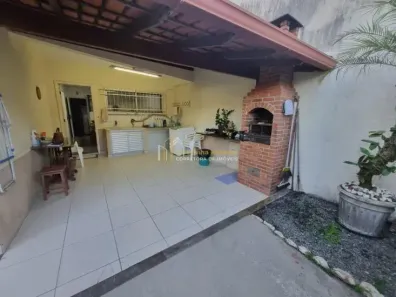 Casa com 5 Quartos à venda, 214m² no Mata da Praia, Vitória