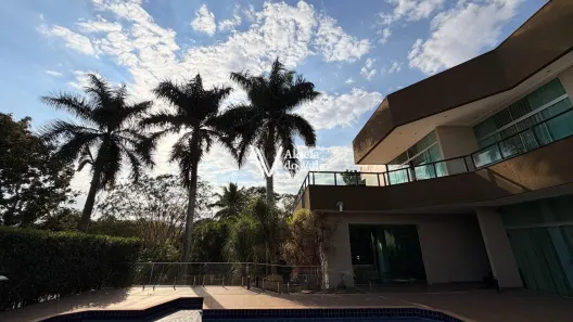 Casa de Condomínio com 5 Quartos à venda, 688m² no Residencial Aldeia do Vale, Goiânia