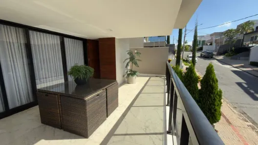 Casa de Condomínio com 3 Quartos para alugar, 340m² no Portal do Sol, Contagem