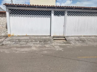Casa com 3 Quartos à venda, 110m² no Santa Maria, Brasília