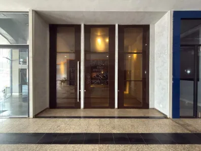 Ponto Comercial para alugar, 100m² no Zona Industrial, Brasília