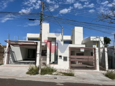 Casa com 4 Quartos à venda, 182m² no Jardim Verônica, Maringá