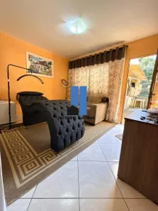 Casa com 2 Quartos à venda, 150m² no Chácaras Bartira, Embu das Artes