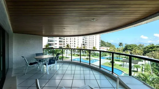 Apartamento com 4 Quartos à venda, 225m² no Mar e Céu, Guarujá