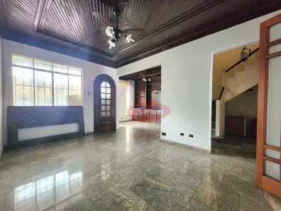 Casa com 3 Quartos à venda, 198m² no Marapé, Santos