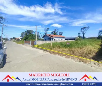 Lote/Terreno à venda, 490m² no Praia do Ervino, São Francisco do Sul