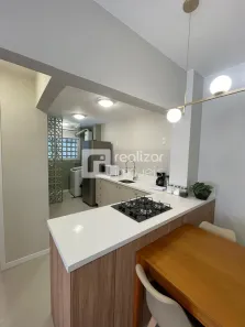 Apartamento com 1 Quarto para alugar, 64m² no Centro, Florianópolis