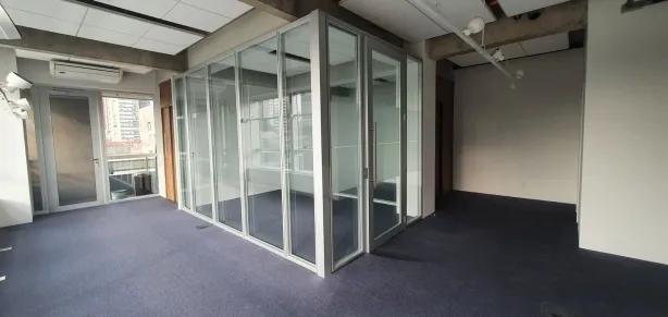 Sala Comercial para alugar, 83m² no Pinheiros, São Paulo