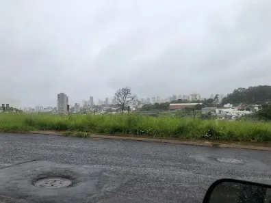 Lote/Terreno à venda, 490m² no Jardim Inconfidência, Uberlândia