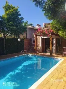 Sobrado com 3 Quartos à venda, 220m² no Jardim Iguaçu, Maringá