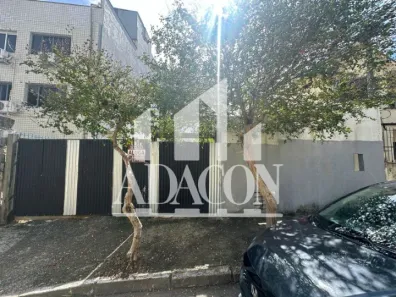 Lote/Terreno para alugar, 220m² no Azenha, Porto Alegre