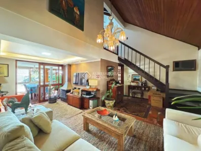 Casa de Condomínio com 3 Quartos à venda, 220m² no Ipanema, Porto Alegre