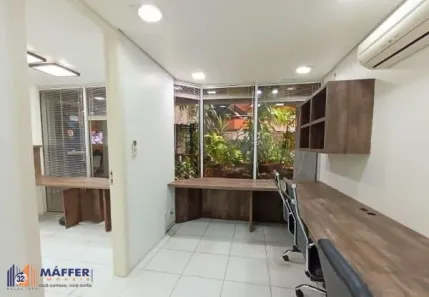 Sala Comercial com 3 Quartos à venda, 90m² no Higienópolis, Porto Alegre