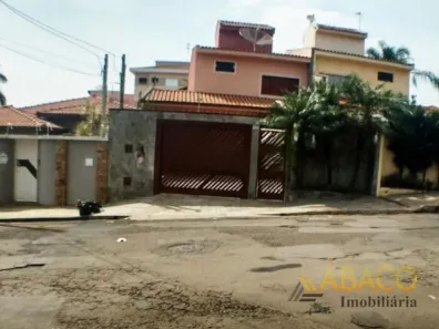 Sobrado com 4 Quartos à venda, 229m² no Jardim Centenário, São Carlos