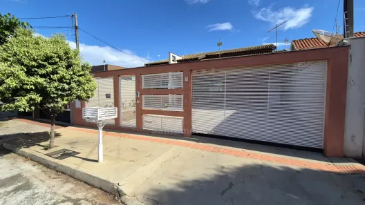 Casa com 4 Quartos à venda, 180m² no Pacaembu, Londrina