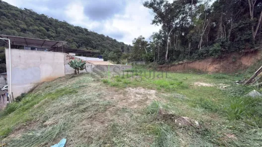 Lote/Terreno à venda, 227m² no Santa Terezinha, Juiz de Fora