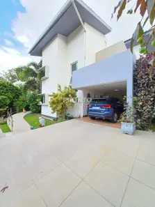 Casa de Condomínio com 5 Quartos à venda, 252m² no São Pedro, Camaragibe