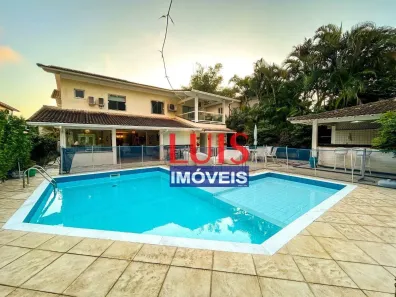 Casa de Condomínio com 4 Quartos à venda, 350m² no Itacoatiara, Niterói