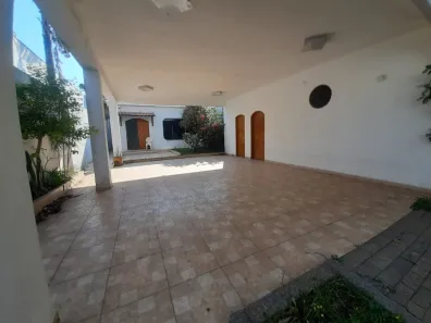 Imóvel Comercial com 4 Quartos para alugar, 480m² no Vila Assunção, Santo André
