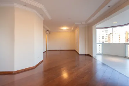 Apartamento com 3 Quartos à venda, 142m² no Vila Uberabinha, São Paulo