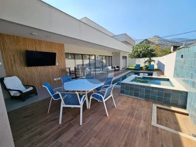 Casa de Condomínio com 5 Quartos à venda, 330m² no Anil, Rio de Janeiro