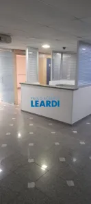 Sala Comercial para alugar, 196m² no Jardim Paulistano, São Paulo