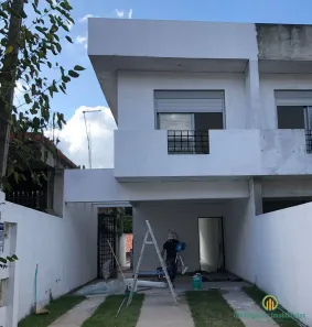 Casa de Condomínio com 3 Quartos para alugar, 206m² no Jardim Rio das Pedras, Cotia
