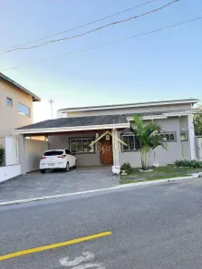  com 4 Quartos para venda ou aluguel, 160m² no Campos do Conde II Louvre, Tremembé