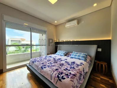 Casa de Condomínio com 3 Quartos à venda, 304m² no Granja Viana, Carapicuíba