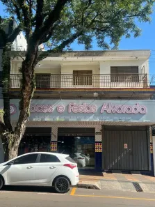 Apartamento com 3 Quartos para alugar, 80m² no Jardim Alvorada, Maringá