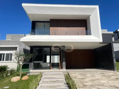 Casa de Condomínio com 3 Quartos à venda, 230m² no Centro, Gravataí