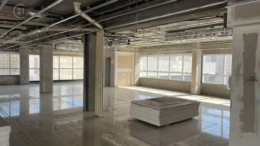 Sala Comercial para alugar, 323m² no Gleba Fazenda Palhano, Londrina